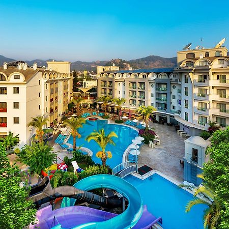 Costa Mare Suites 말마리스 외부 사진
